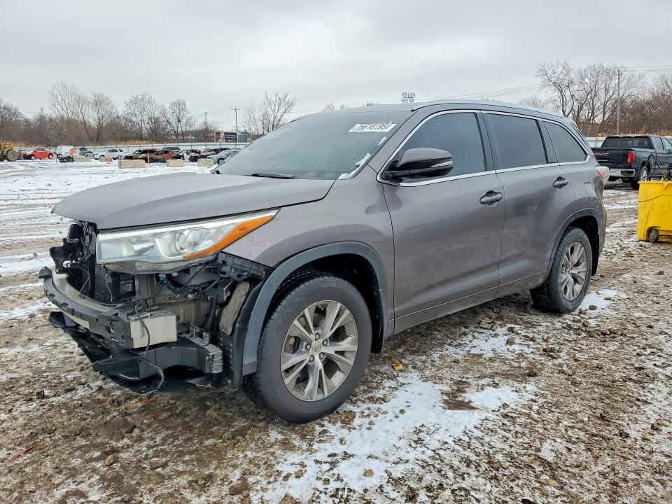 2015 TOYOTA HIGHLANDER — VIN 5TDJKRFH9FS180066
