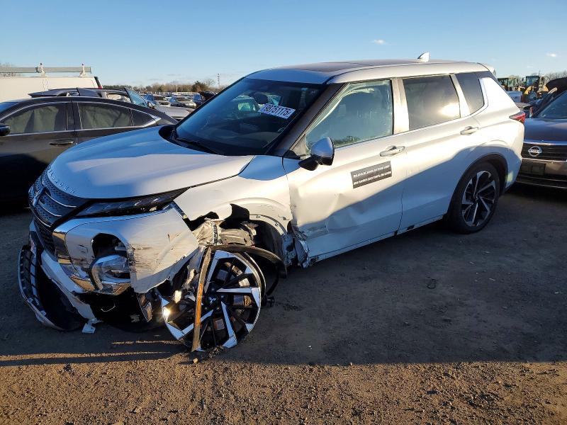 2022 MITSUBISHI OUTLANDER — VIN JA4J4UA85NZ020682