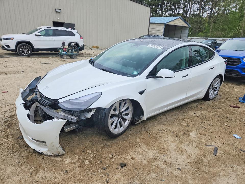 2022 TESLA MODEL 3 — VIN 5YJ3E1EA4NF371399