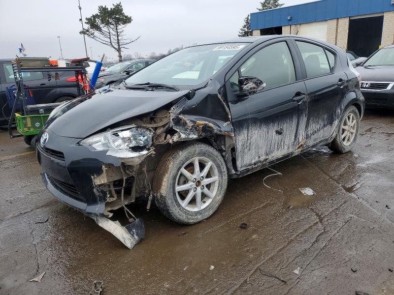 2013 TOYOTA PRIUS C — VIN JTDKDTB37D1040517