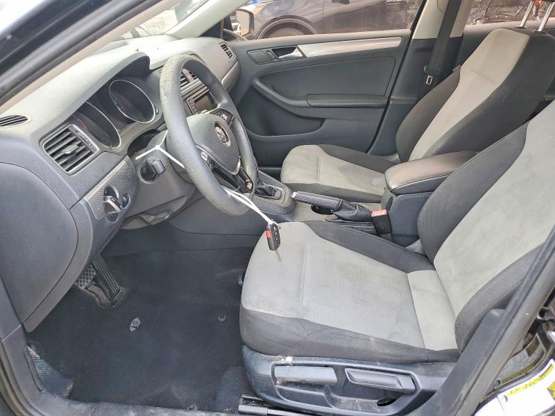 3VW2B7AJ7HM257603