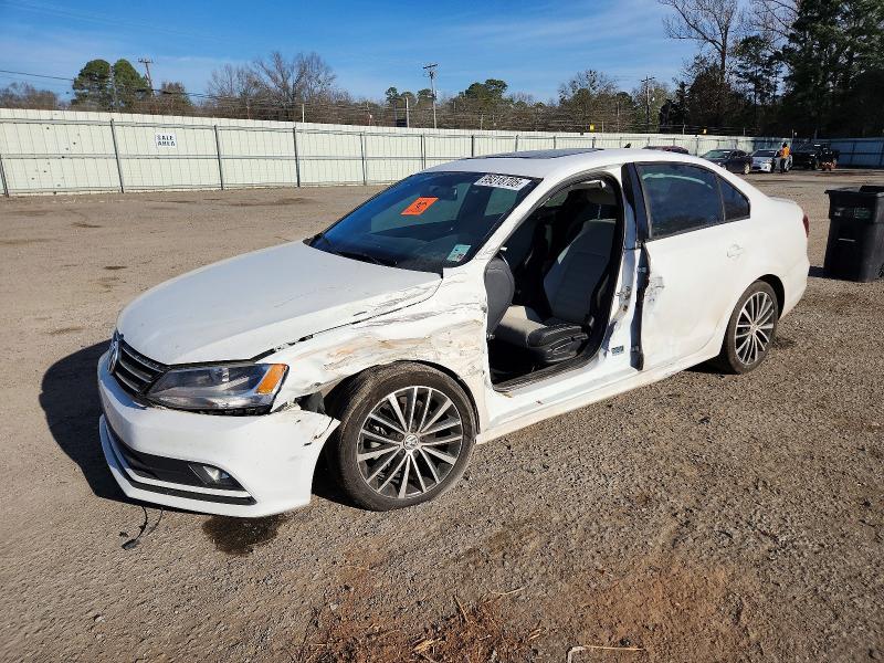 2016 VOLKSWAGEN JETTA — VIN 3VWD17AJXGM343613