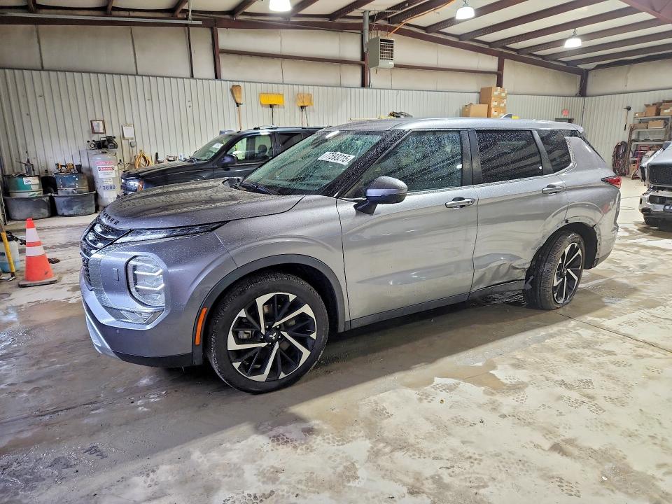 2022 MITSUBISHI OUTLANDER — VIN JA4J4UA88NZ012043
