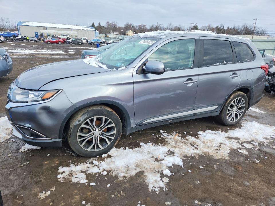 2016 MITSUBISHI OUTLANDER — VIN JA4AZ3A31GZ017748