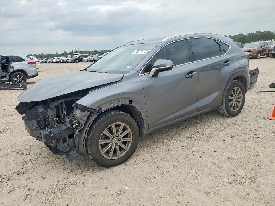 2015 LEXUS NX 200T — VIN JTJYARBZ9F2020595