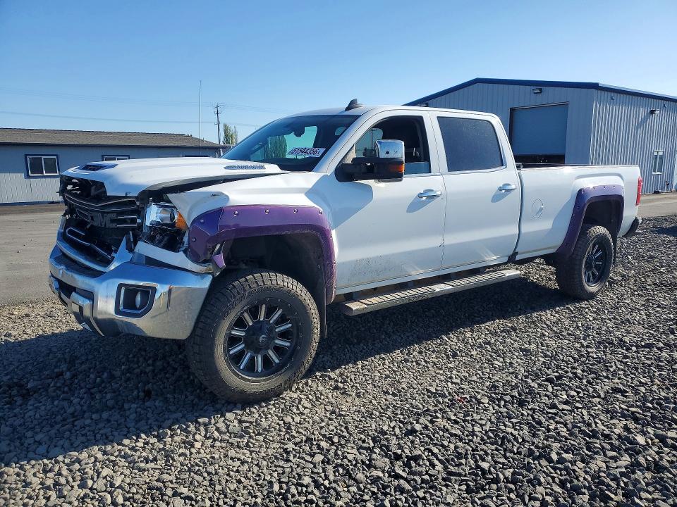 2018 GMC SIERRA — VIN 1GT12TEY7JF199285
