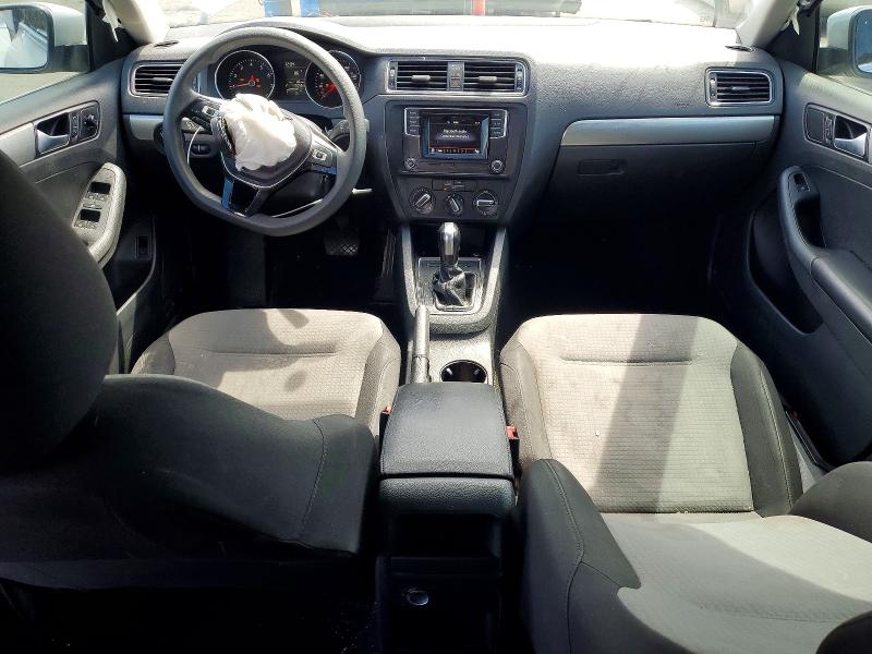 3VW2B7AJ7HM233883