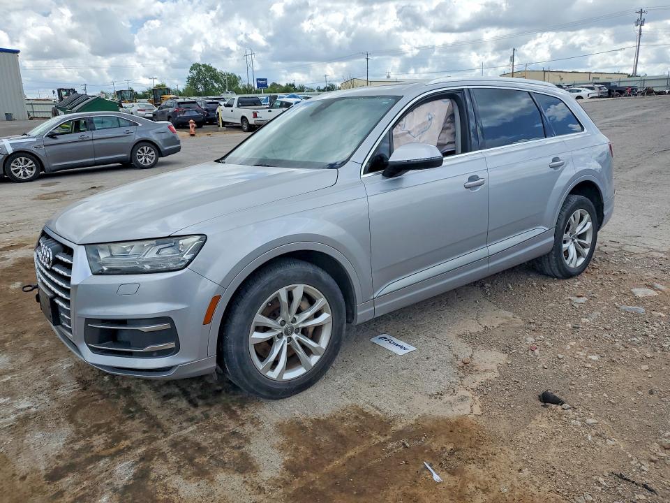 2019 AUDI Q7 — VIN WA1LAAF79KD043780
