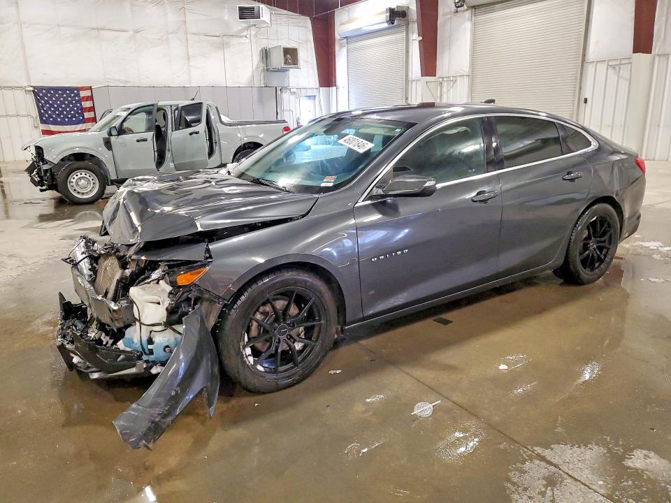 2018 CHEVROLET MALIBU — VIN 1G1ZD5ST7JF245966