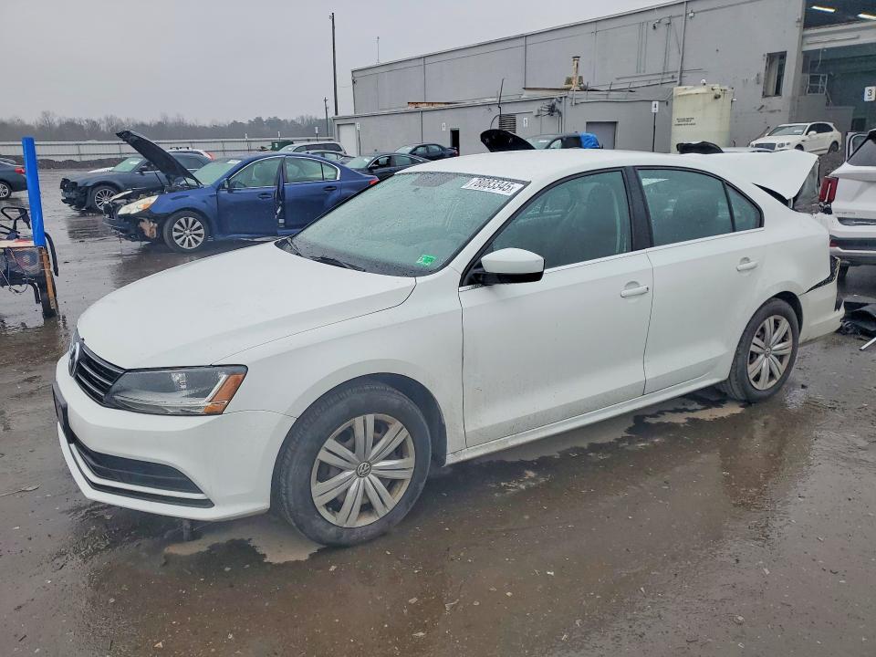 2017 VOLKSWAGEN JETTA — VIN 3VW2B7AJXHM262553