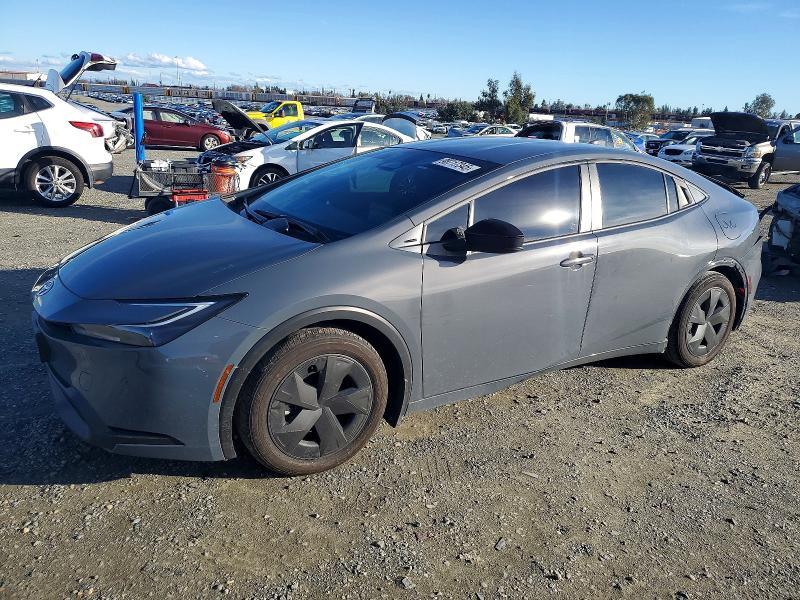 2024 TOYOTA PRIUS LE — VIN JTDACAAU3R3033900