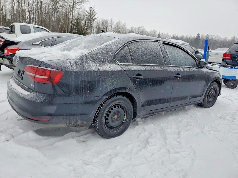 3VW2B7AJ5HM207525