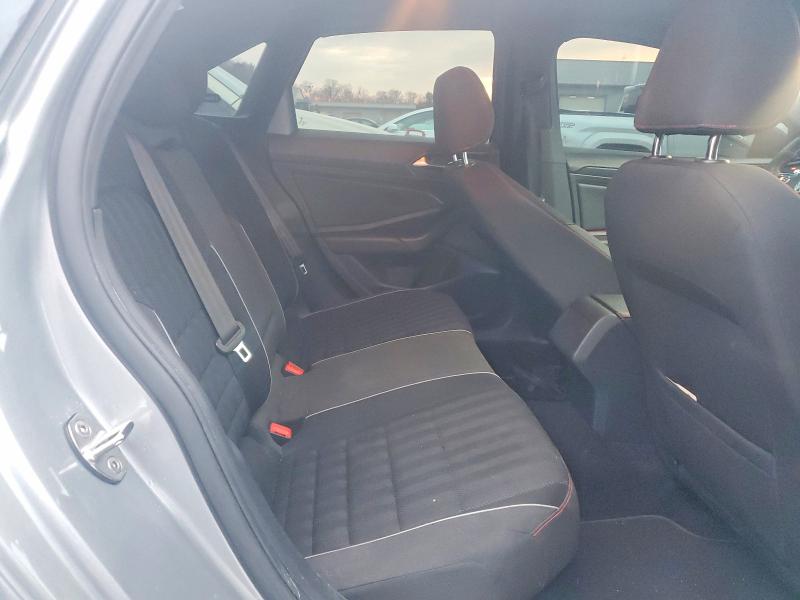 3VW6T7BU7KM247524