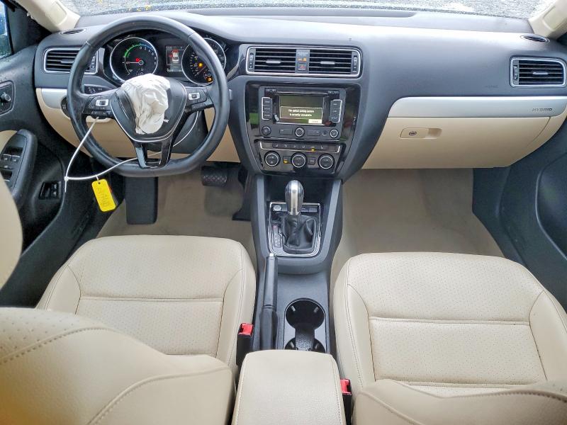 3VW637AJ4FM329627