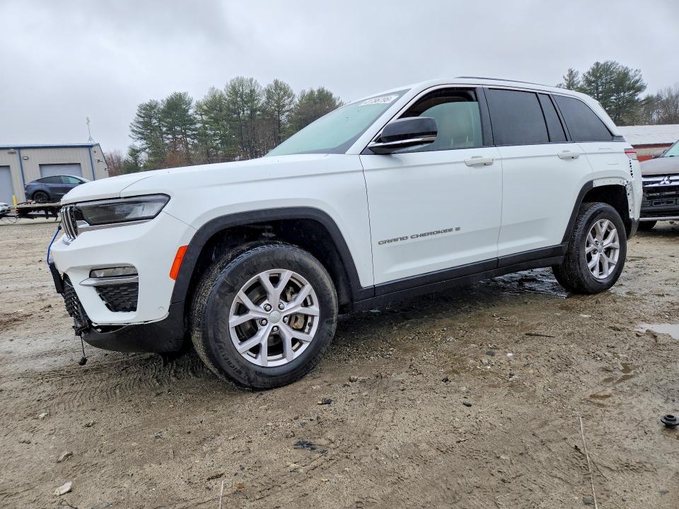2022 JEEP GRAND CHEROKEE — VIN 1C4RJHBGXN8585174