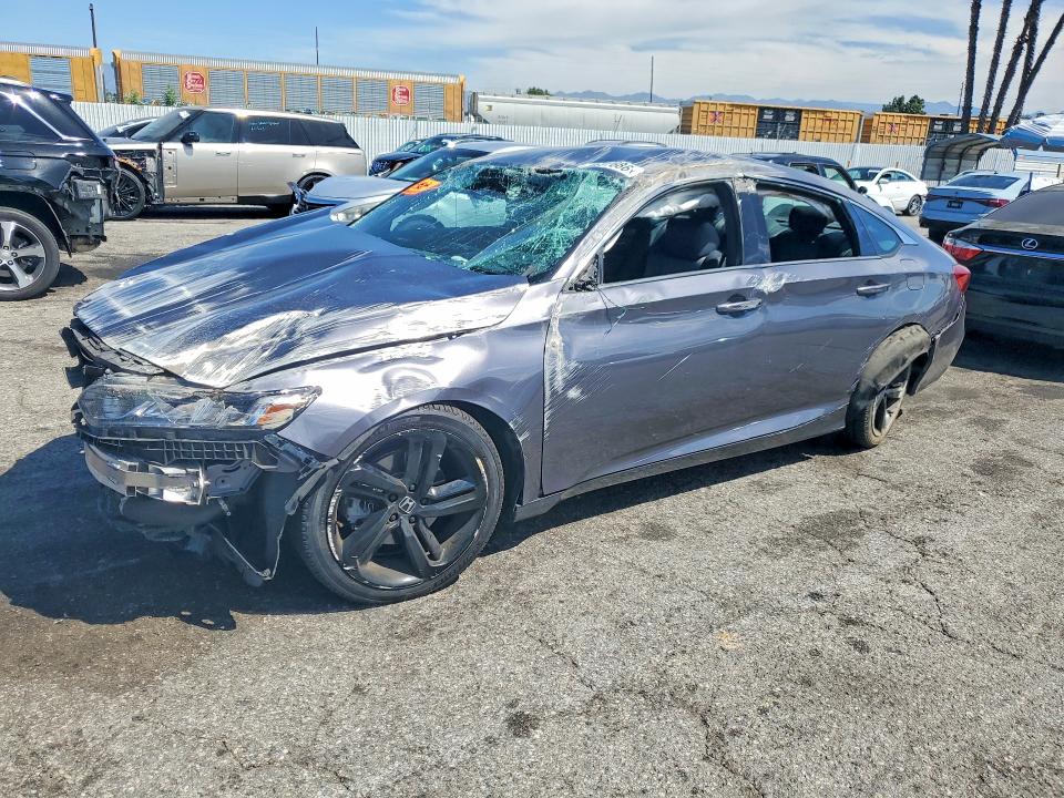 2018 HONDA ACCORD — VIN 1HGCV1F32JA234899
