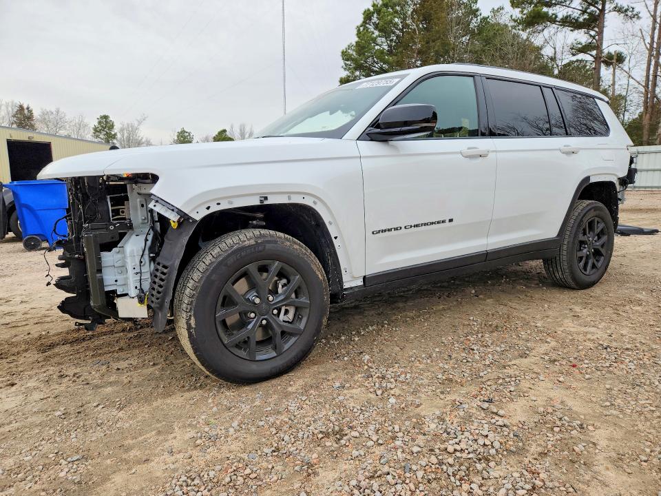 2025 JEEP GRAND CHEROKEE — VIN 1C4RJKAG6S8726087