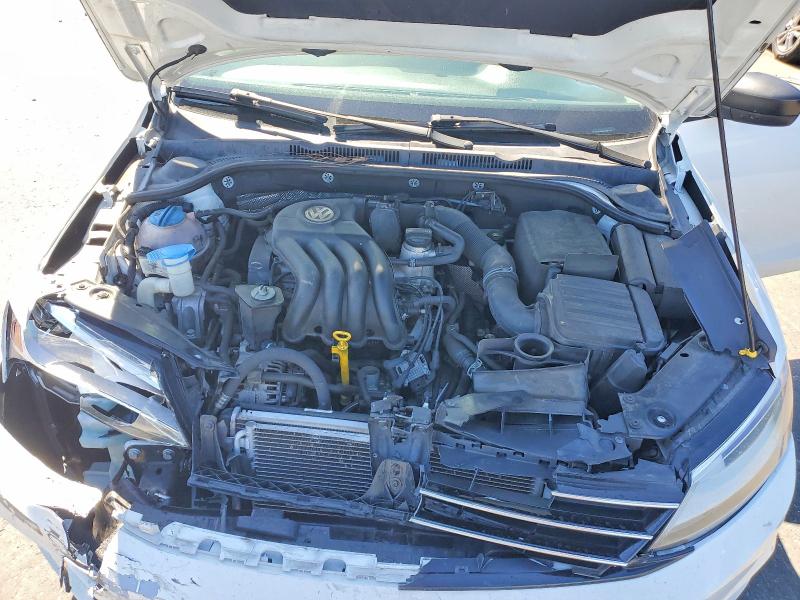 3VW2K7AJ6FM305184