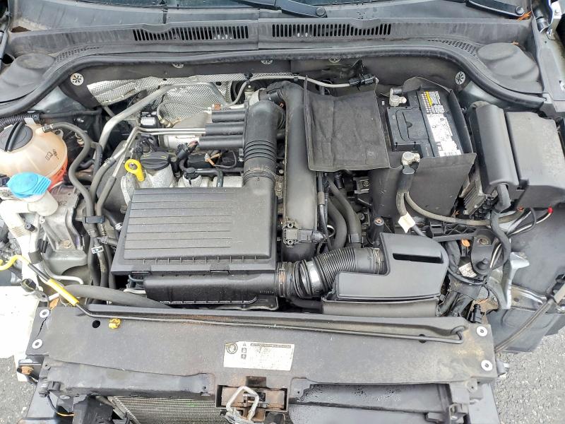 3VWDB7AJ1HM405933