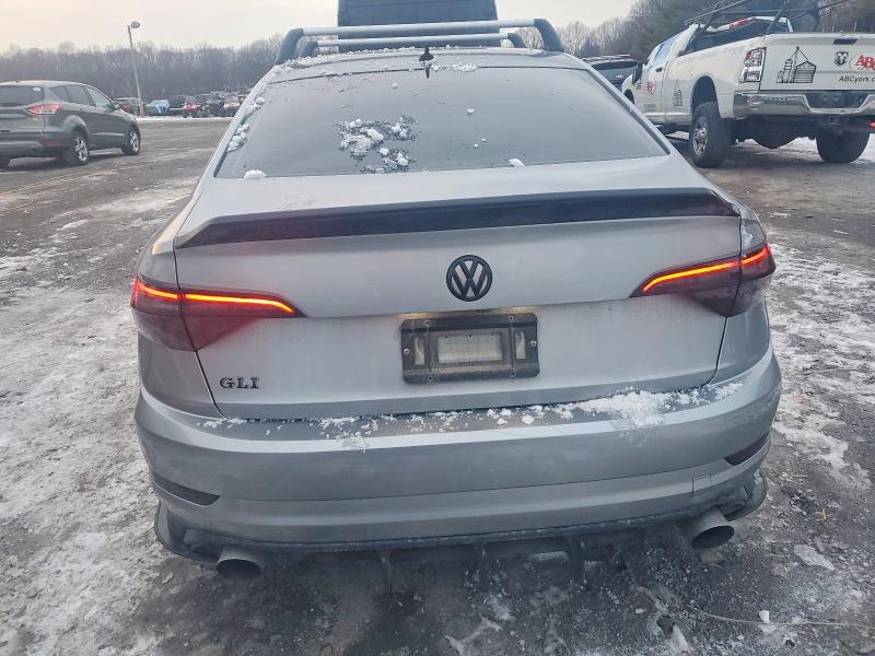 3VW6T7BU7KM247524