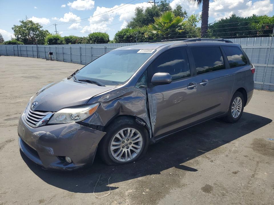 2017 TOYOTA SIENNA — VIN 5TDYZ3DC0HS896291