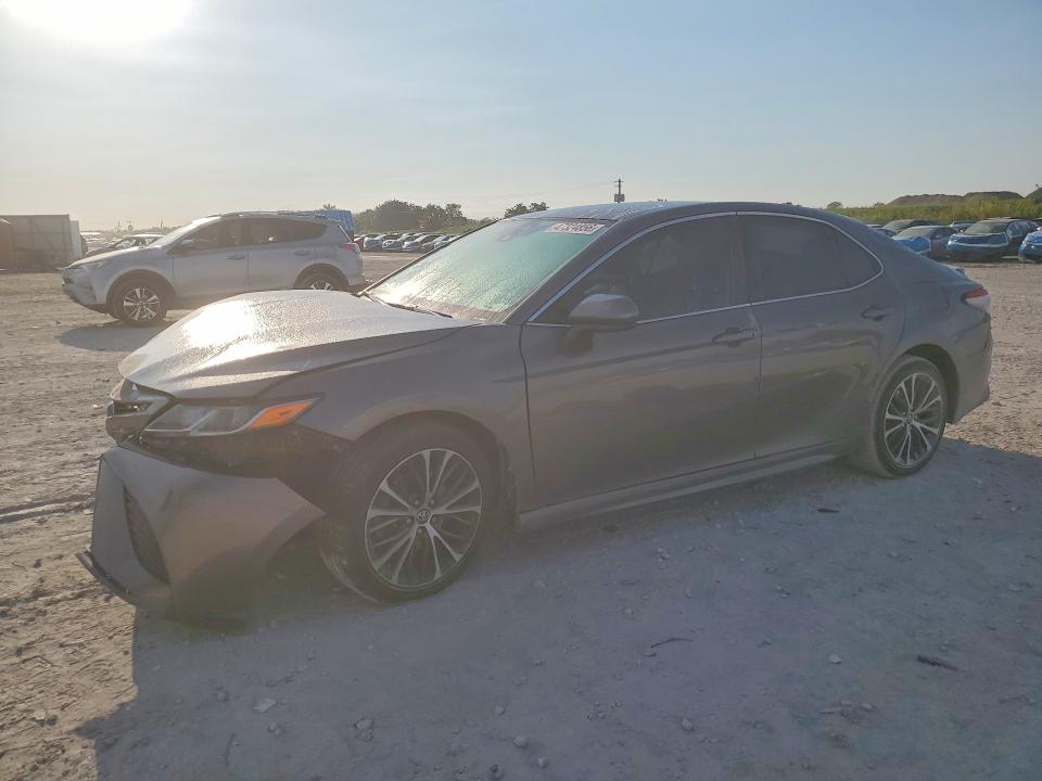 2019 TOYOTA CAMRY — VIN 4T1B11HK2KU780866