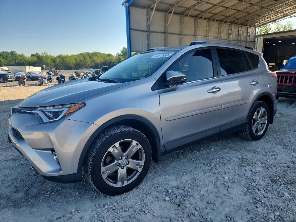 2017 TOYOTA RAV4 — VIN 2T3DFREV1HW635079