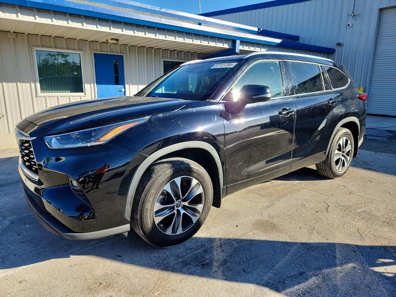 2021 TOYOTA HIGHLANDER — VIN 5TDGZRBH4MS558898
