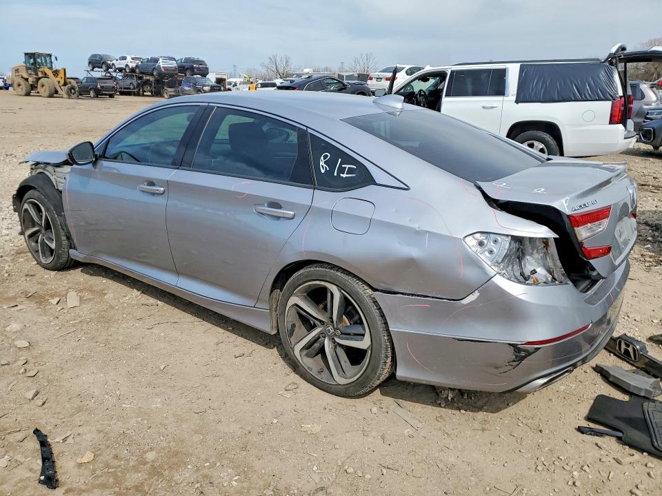 1HGCV1F30KA172243