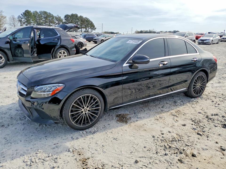 2021 MERCEDES-BENZ C — VIN W1KWF8DB2MR645923