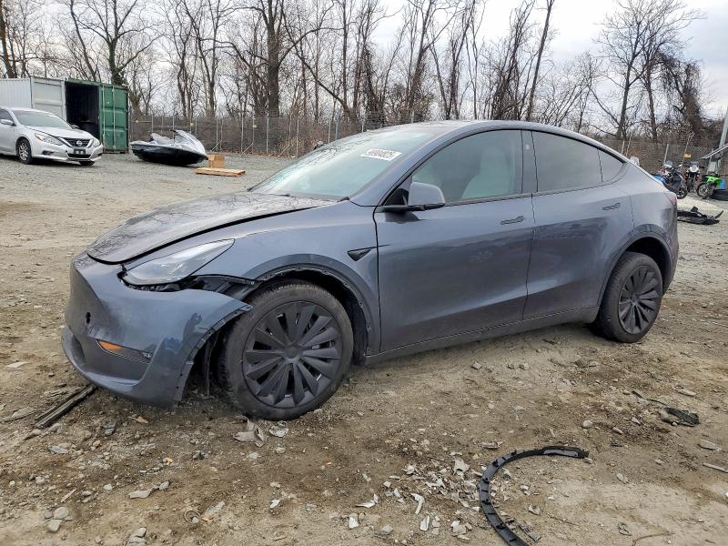2023 TESLA MODEL Y — VIN 7SAYGDEE5PA214231