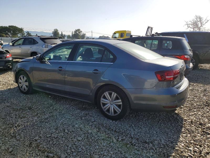 3VW2B7AJ5HM348580
