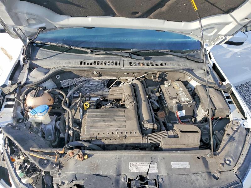 3VW2B7AJ5HM231596