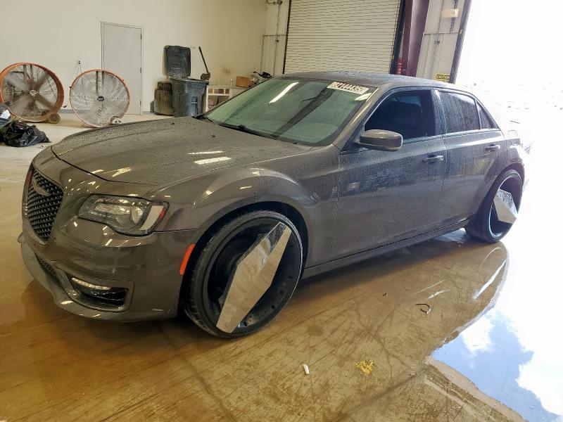 2022 CHRYSLER 300 — VIN 2C3CCADG9NH236879