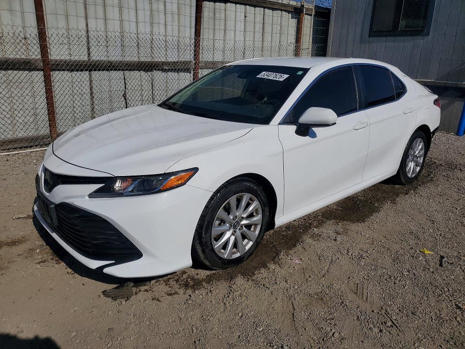 2019 TOYOTA CAMRY — VIN 4T1B11HK4KU838699