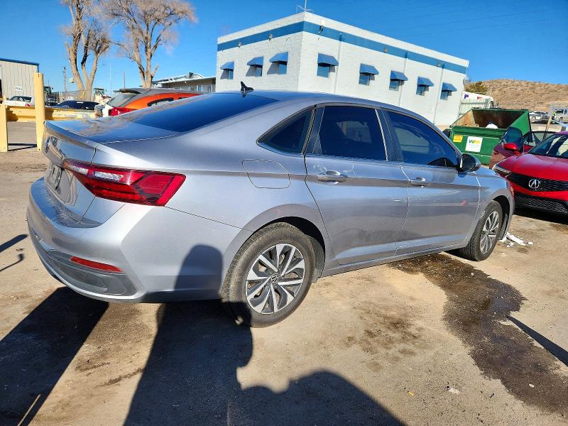 3VW5M7BU3RM027946