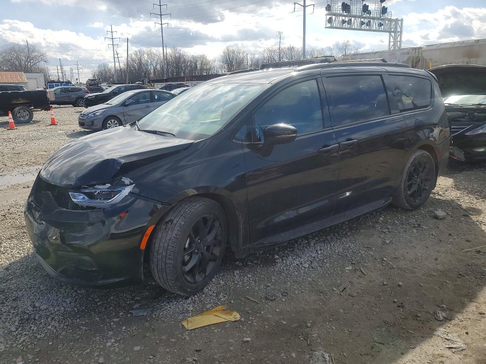 2023 CHRYSLER PACIFICA — VIN 2C4RC1BG8PR598451