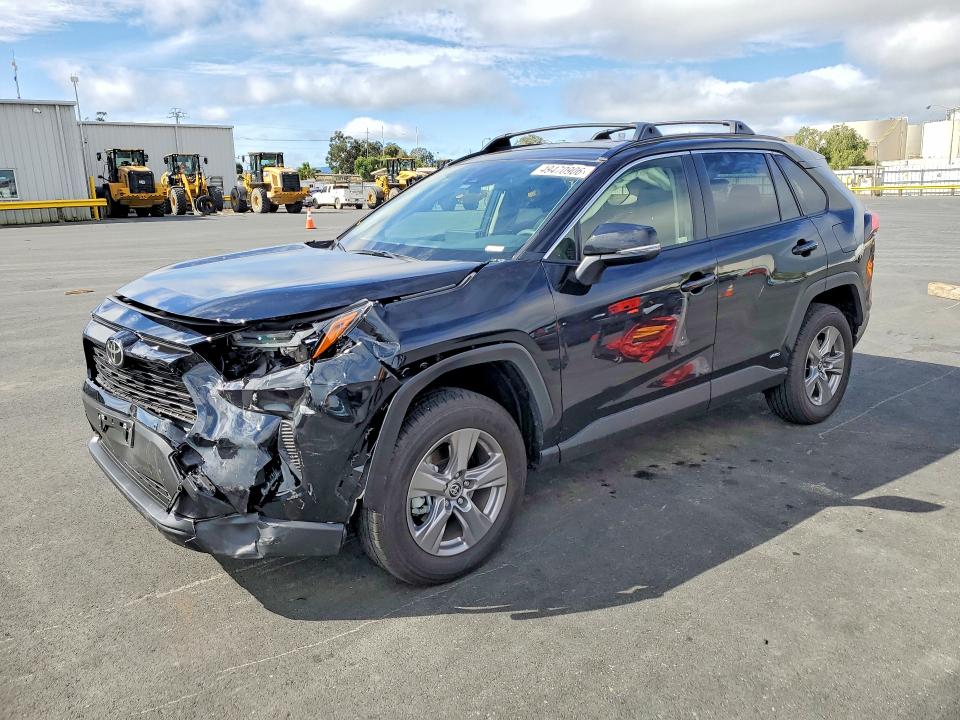 2025 TOYOTA RAV4 — VIN JTMMWRFV7SD352138