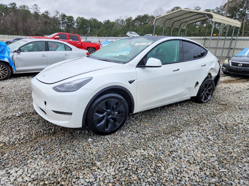 2025 TESLA MODEL Y — VIN 7SAYGDEE9SA346692