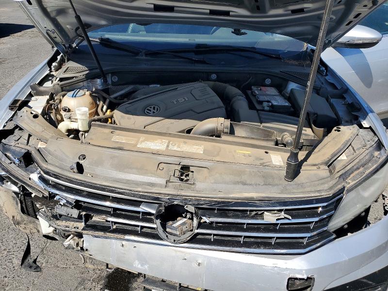 1VWDT7A37HC071357