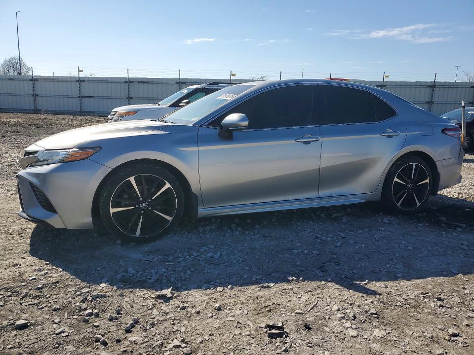2019 TOYOTA CAMRY — VIN 4T1B61HK3KU184747