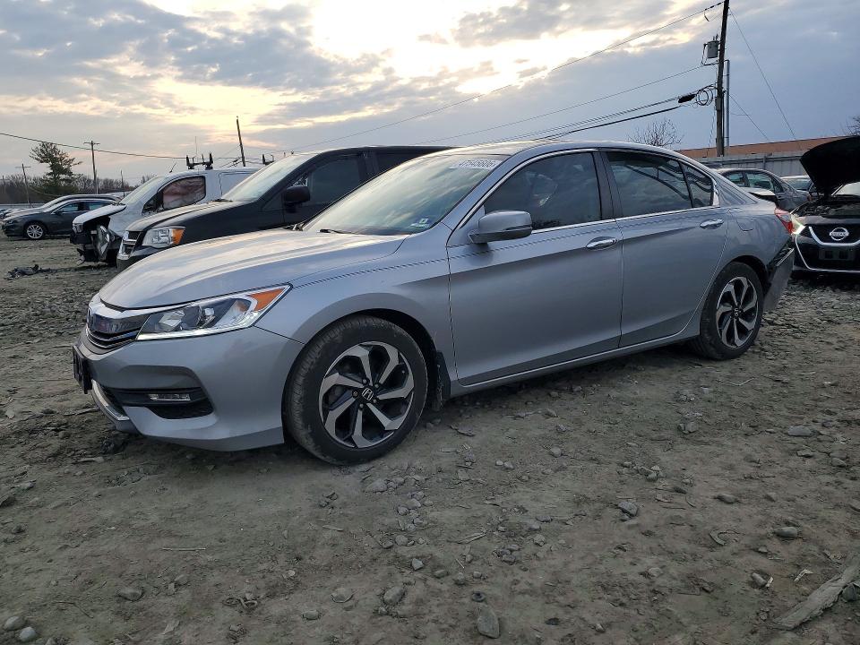 2016 HONDA ACCORD — VIN 1HGCR2F84GA039059