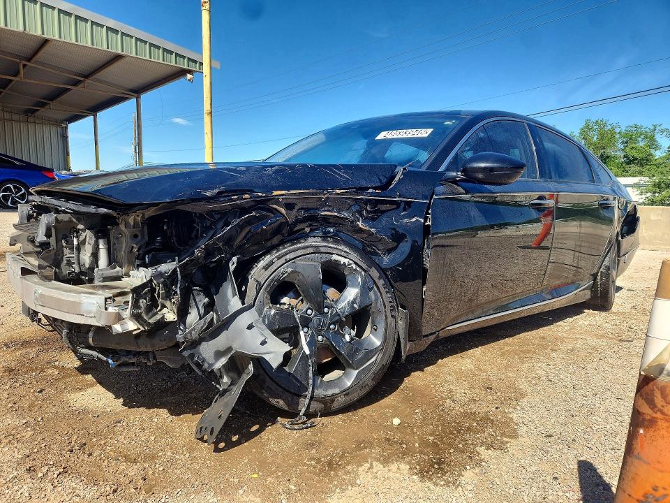 2018 HONDA ACCORD — VIN 1HGCV2F98JA023703