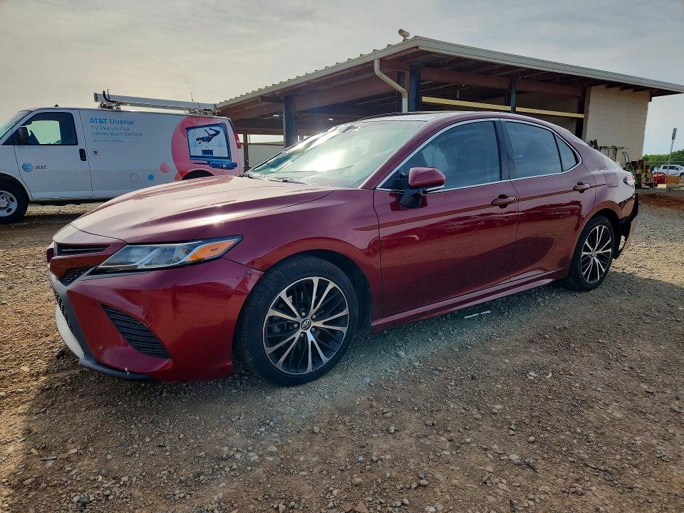 2018 TOYOTA CAMRY — VIN 4T1B11HK2JU517713