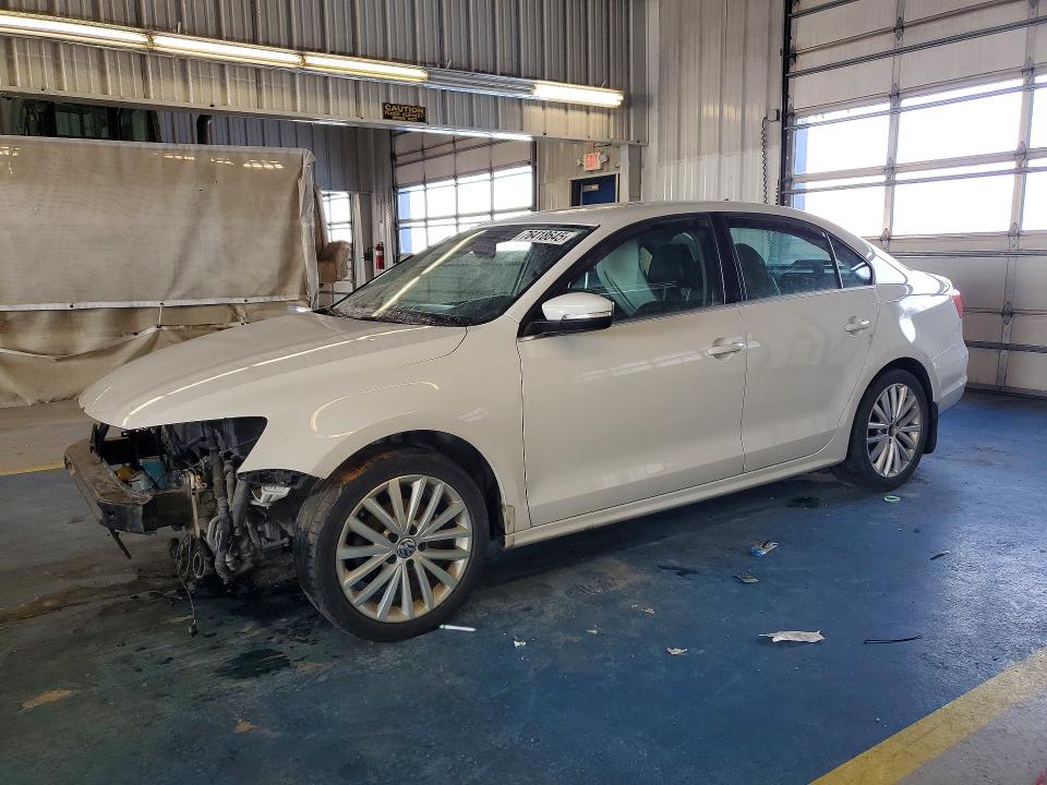 2015 VOLKSWAGEN JETTA — VIN 3VWD17AJ6FM333708