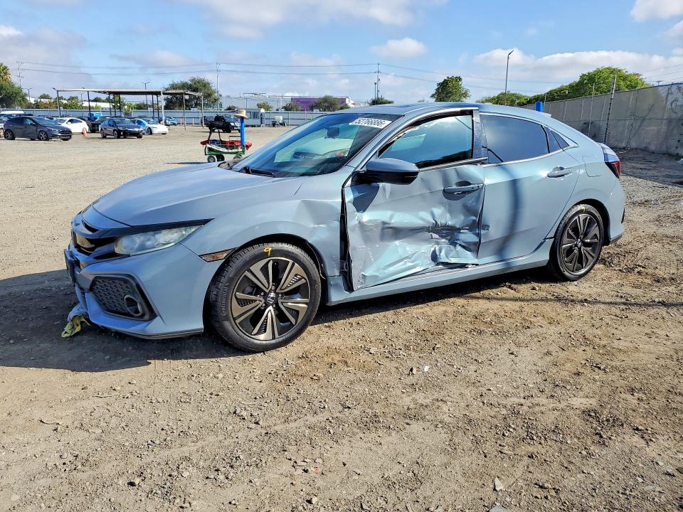 2018 HONDA CIVIC — VIN SHHFK7H50JU414068