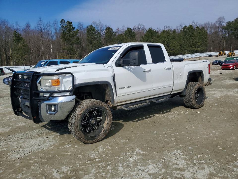2015 GMC SIERRA — VIN 1GT22YEG7FZ133687