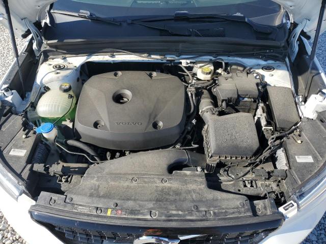 YV4162UM7L2183690