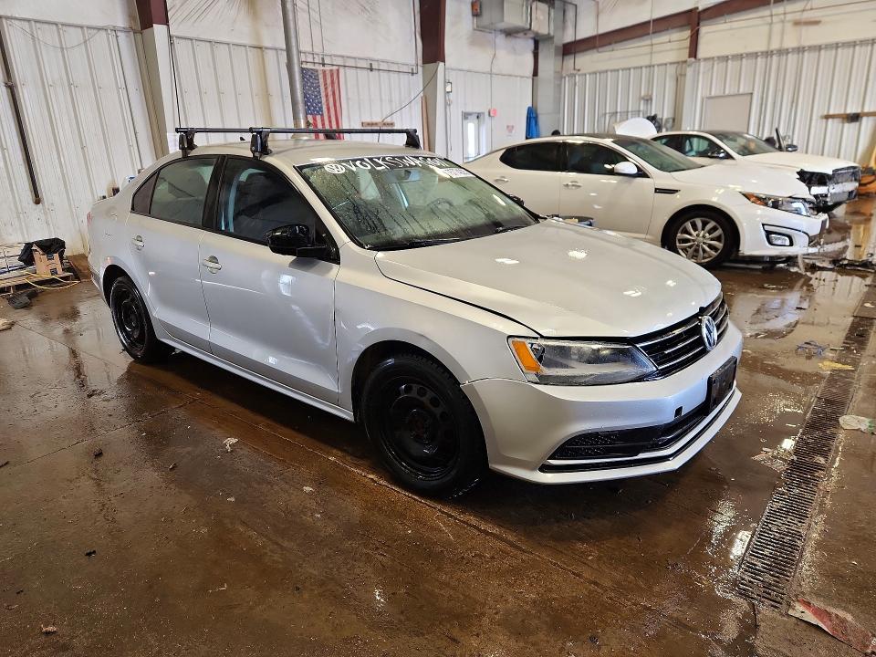 3VWLA7AJ8FM340445
