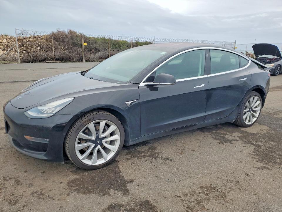 2019 TESLA MODEL 3 — VIN 5YJ3E1EA1KF190823